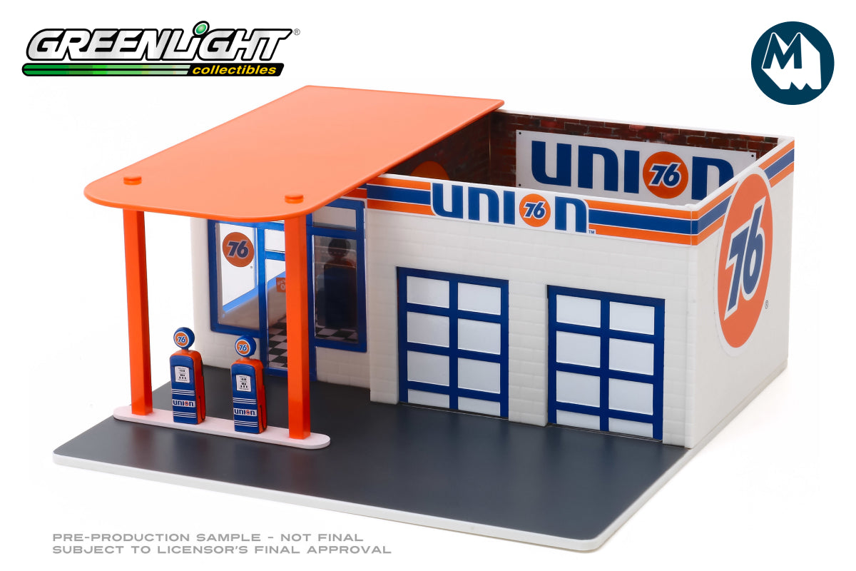 Vintage Gas Station / Union 76 Service Station (Series 6)