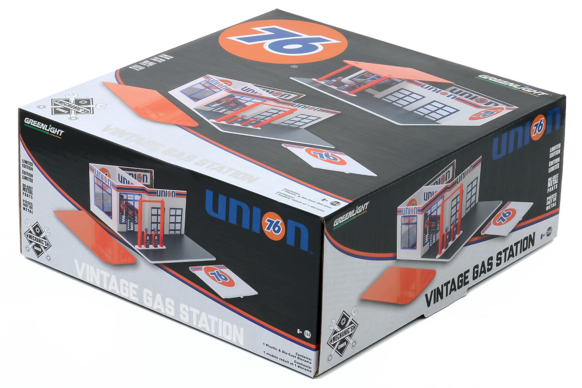 Vintage Gas Station / Union 76 Service Station (Series 6)