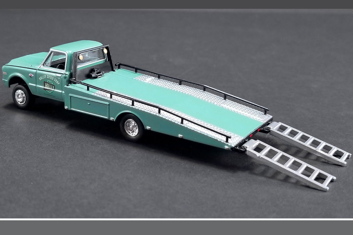 1967 Chevrolet Ramp Truck with 1971 Chevrolet Camaro (Holley Performance)