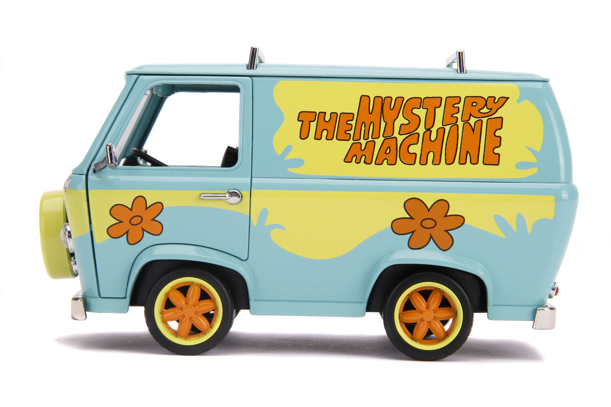 1:24 - Scooby-Doo! / Mystery Machine with Shaggy & Scooby Doo figures