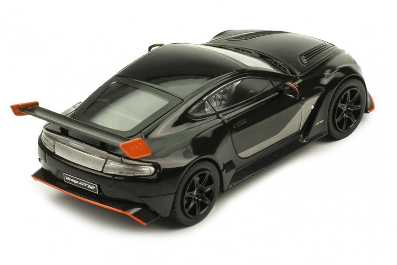 1:43 - Aston Martin Vantage GT12 2015
