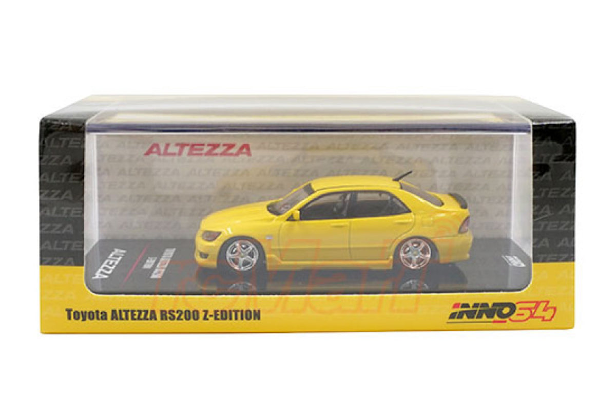Toyota Altezza RS200 Z-Edition (with extra wheels and decals)