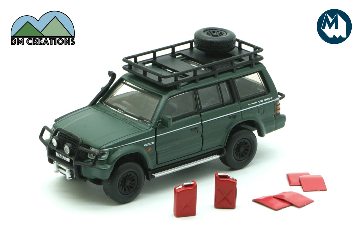 Mitsubishi Pajero 2nd Generation - Jungle Pack (Matte Green)