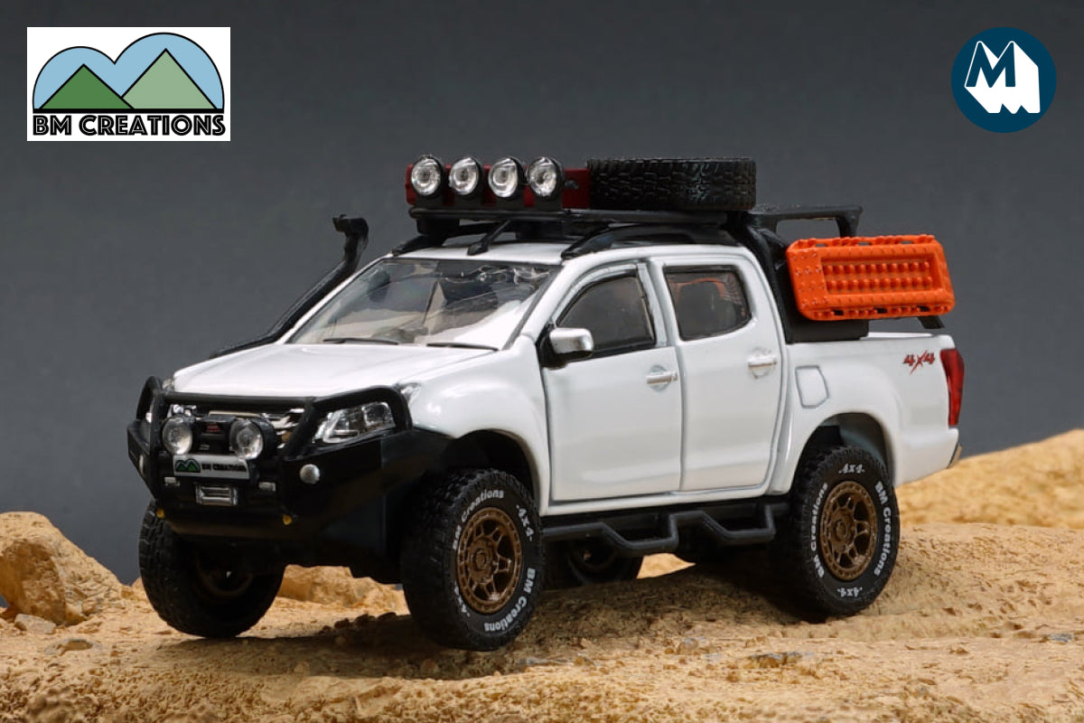 Isuzu D-Max 2016 with accessories pack (Splash White)