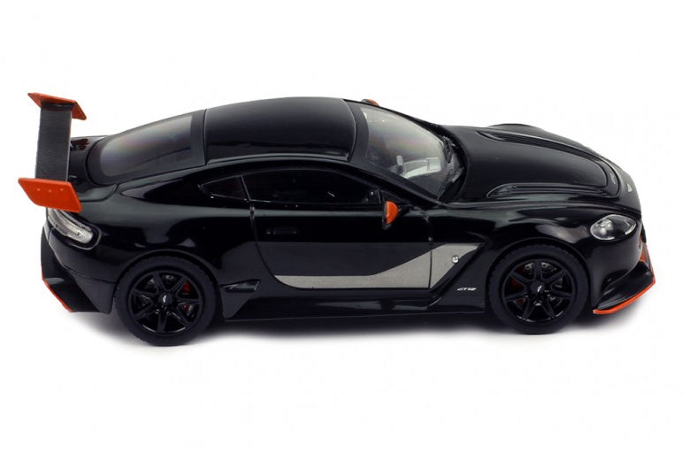 1:43 - Aston Martin Vantage GT12 2015