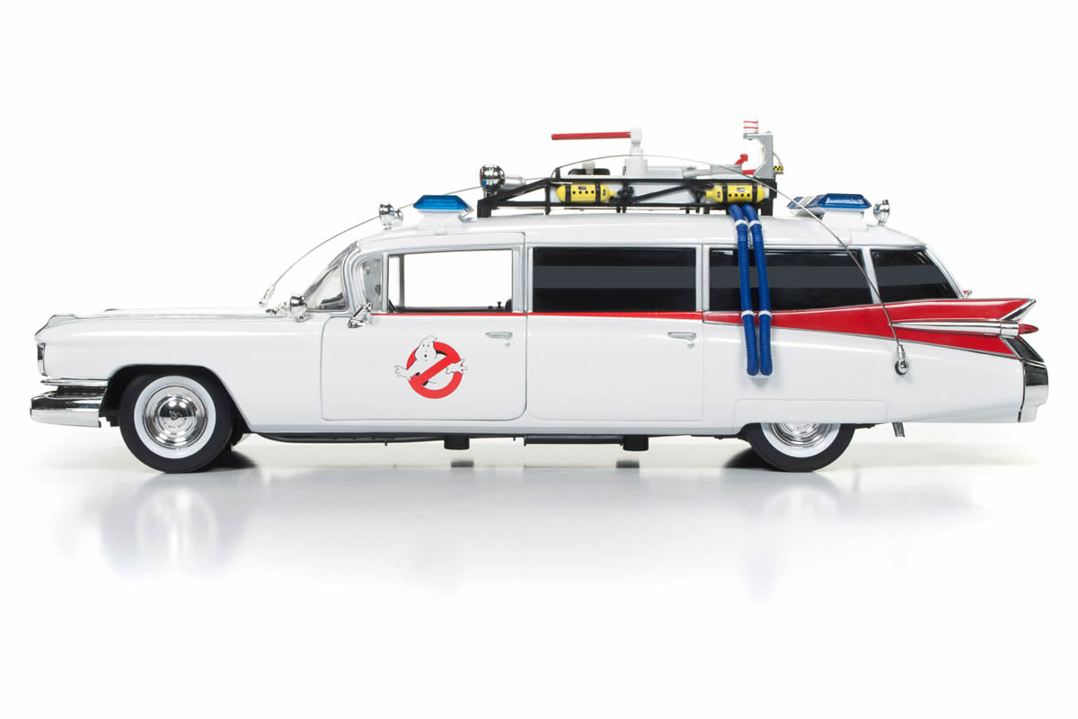 1:18 - Ghostbusters Ecto 1