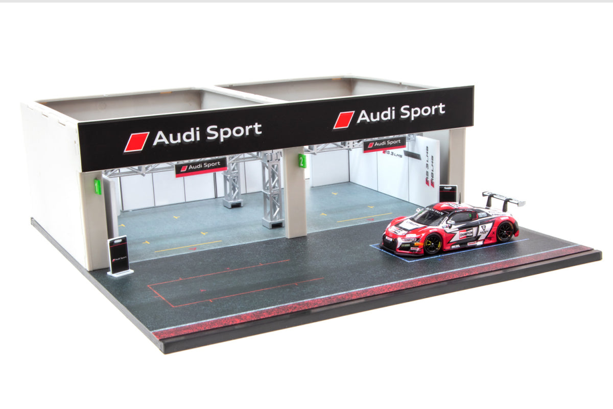 Tarmac Works - 1/64 Audi Sport Pit Garage Diorama