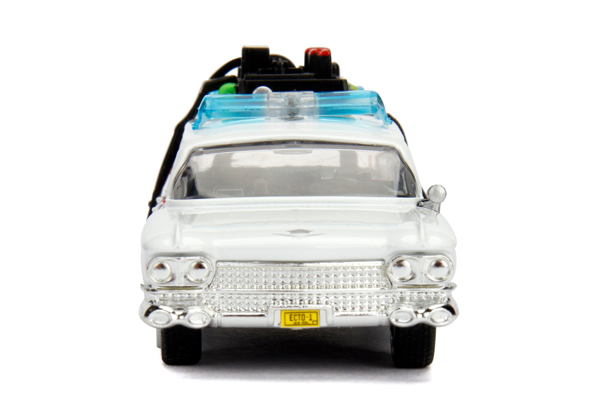 1:32 - Ecto-1 / Ghostbusters