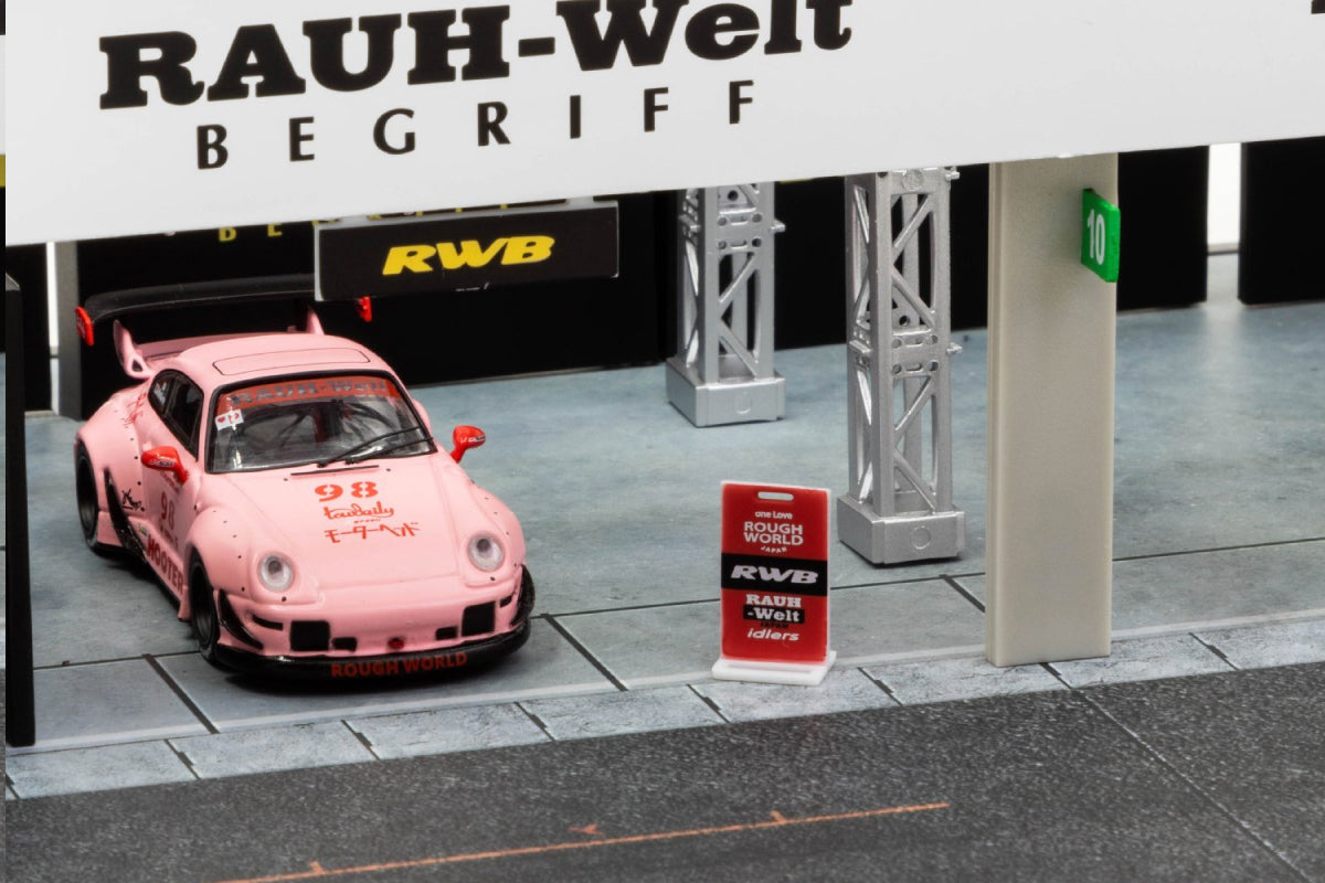 Tarmac Works - 1/64 RWB Pit Garage Diorama