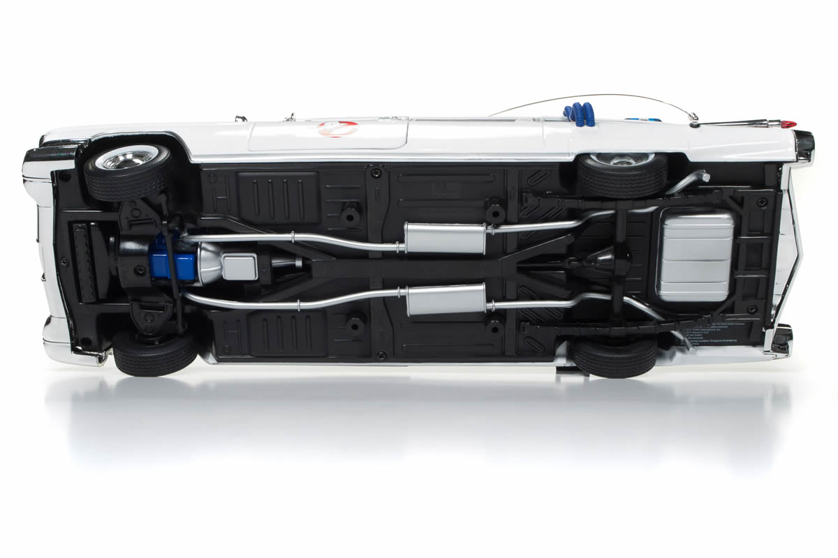 1:18 - Ghostbusters Ecto 1