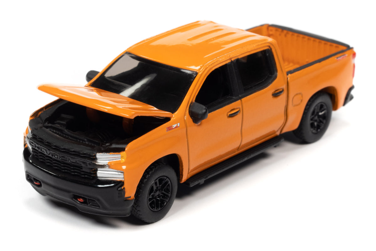 2020 Chevrolet Silverado Z71 LT Trail Boss (Tangier Orange)