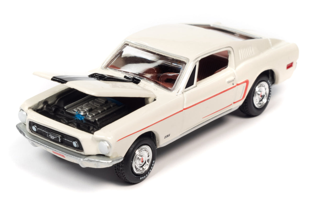 1968 Ford Mustang GT 428 Cobra Jet (Wimbledon White)