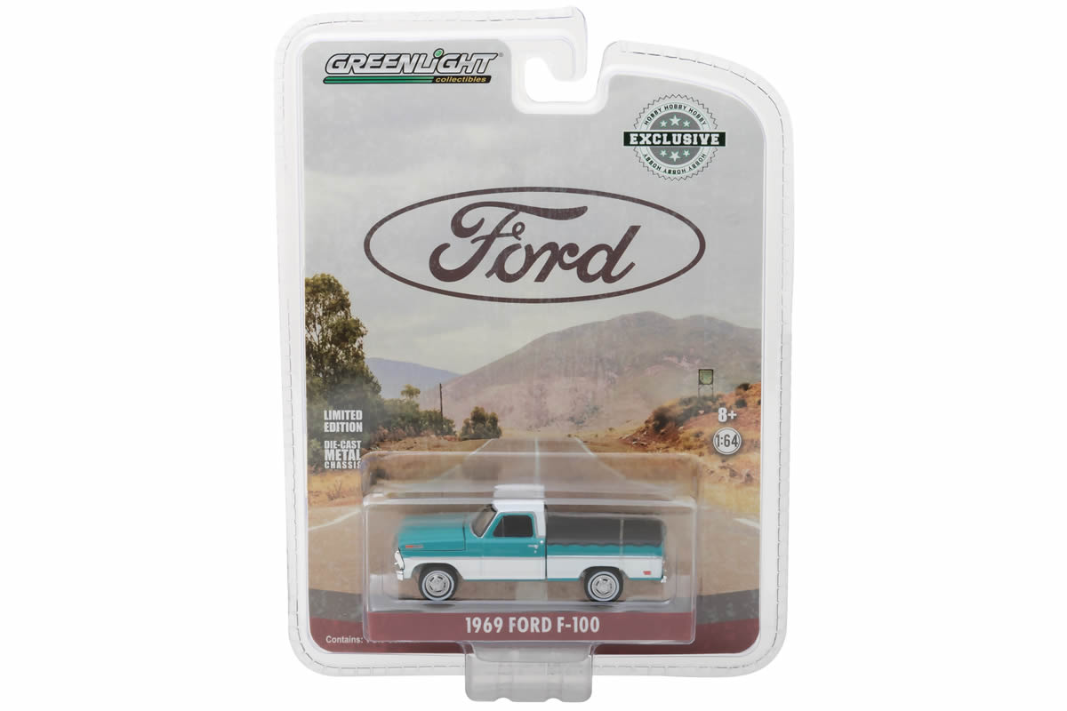 1969 Ford F-100 with Bed Cover