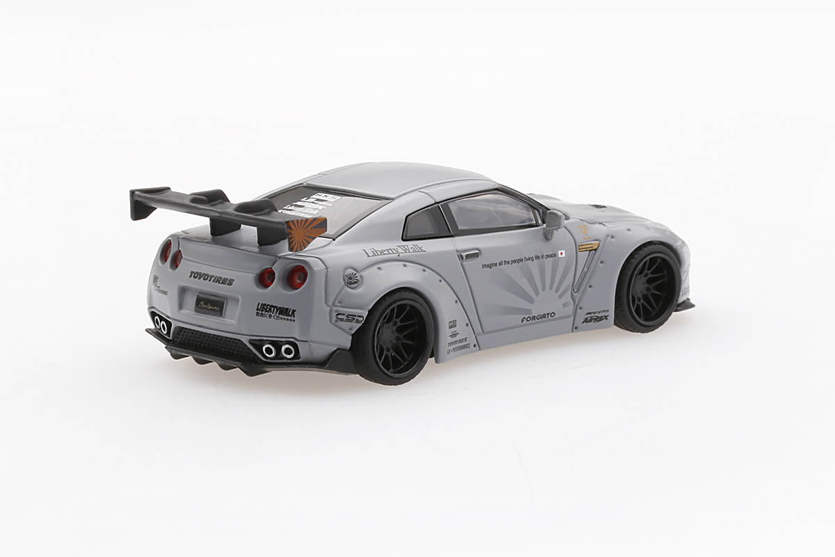 #3 - Liberty Walk Nissan GT-R R35 (RHD / UK Release)