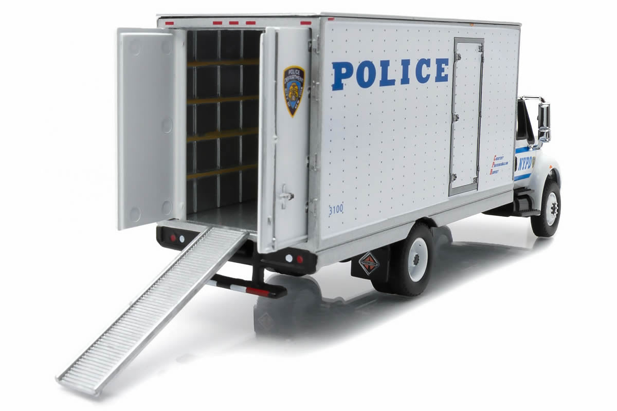 2013 International Durastar Box Van - New York City Police Dept. (NYPD)