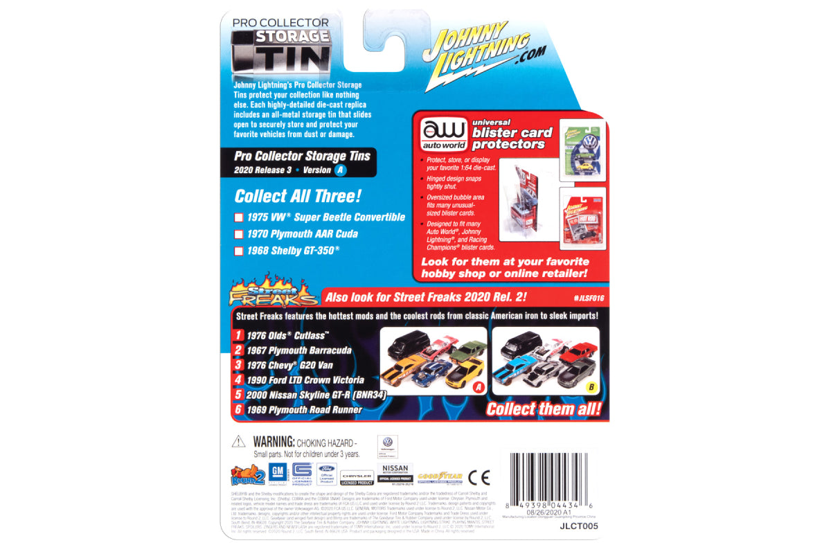 1975 VW Super Beetle Convertible (Miami Blue)