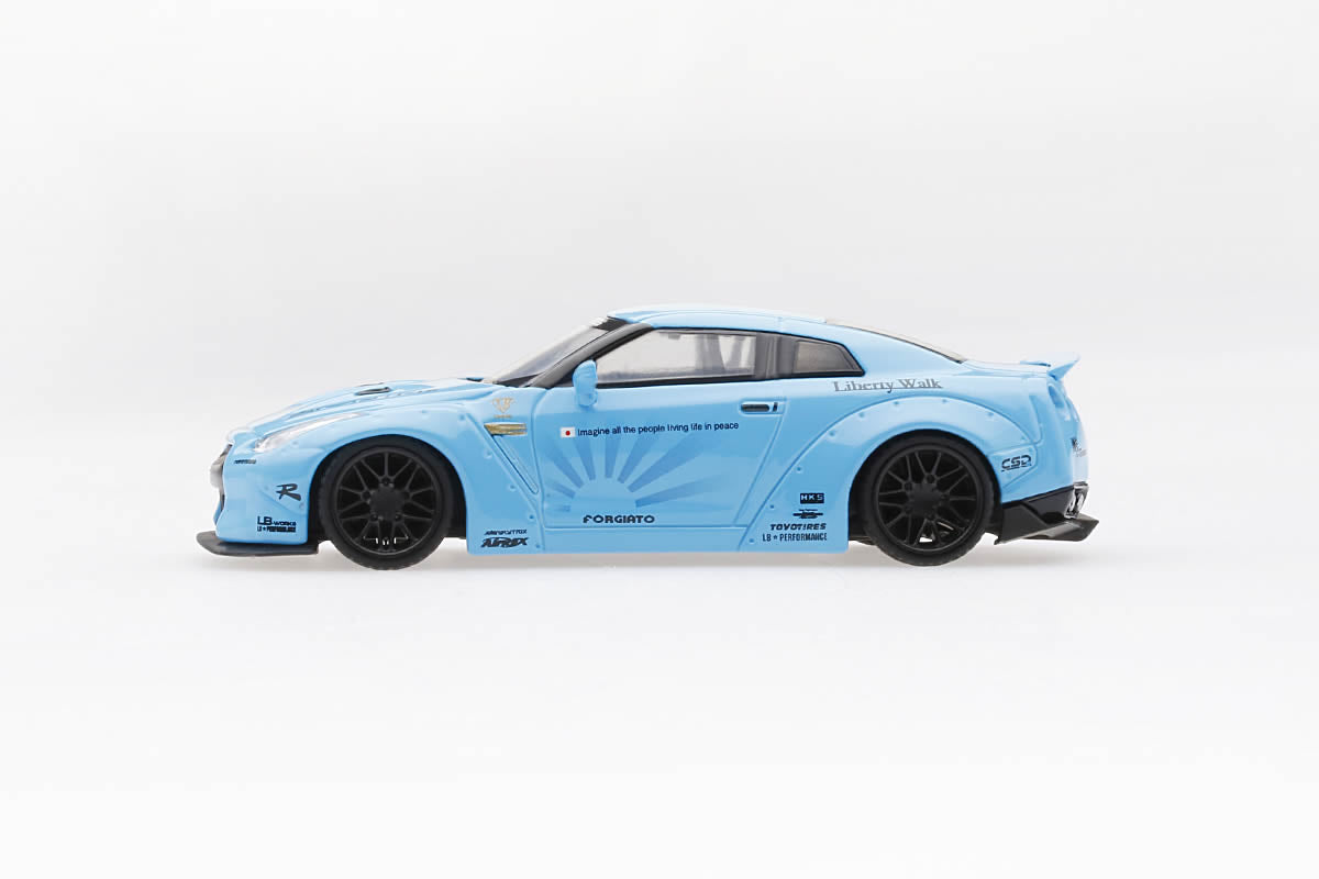 #4 - Liberty Walk Nissan GT-R R35 (LHD / UK Release)