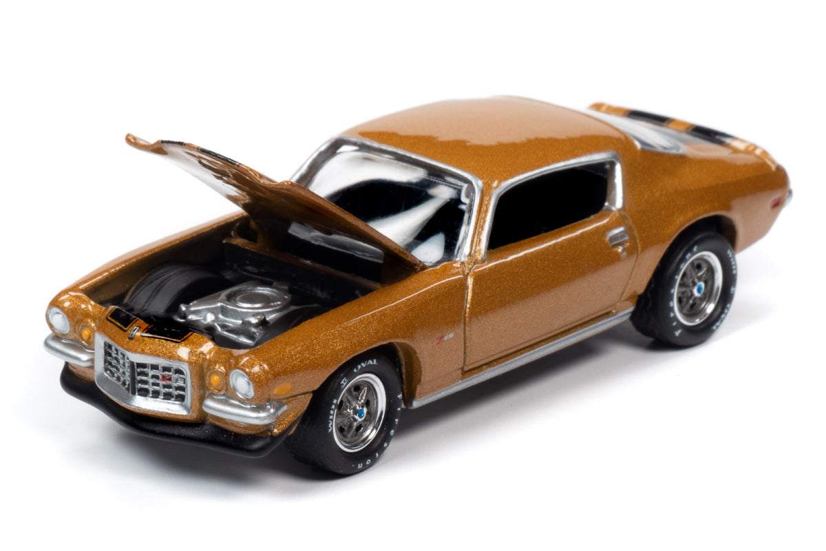 1970.5 COPO Chevrolet Camaro RS/Z28 (Camaro Gold Poly)