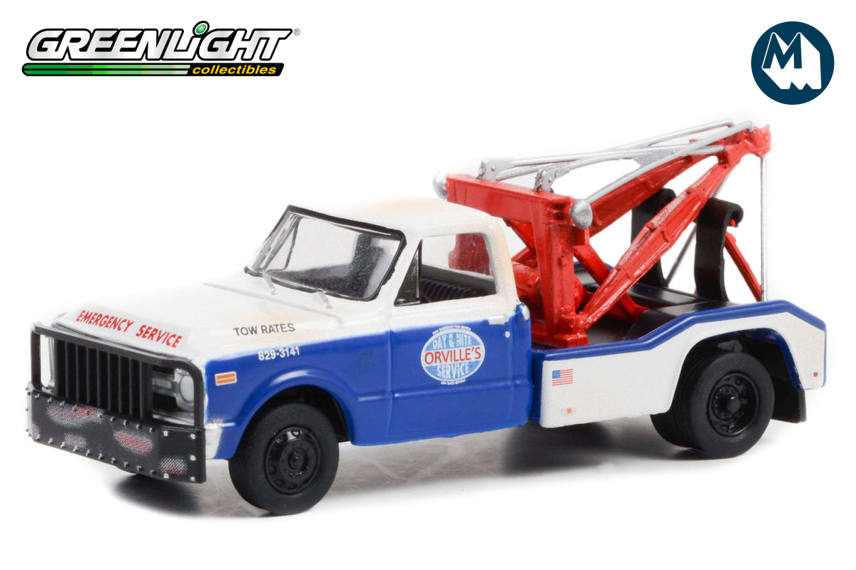 1969 Chevrolet C-30 Dually Wrecker / Orville’s Day & Nite Service