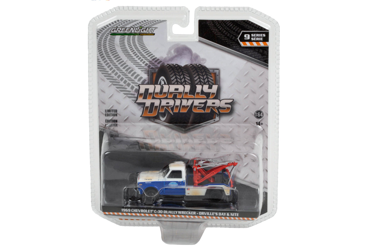 1969 Chevrolet C-30 Dually Wrecker / Orville’s Day & Nite Service