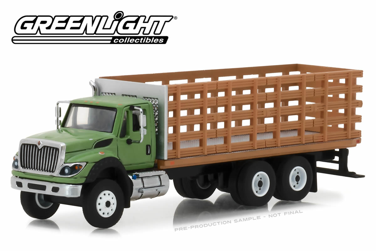 2018 International WorkStar Platform Stake Truck with Wood Effect