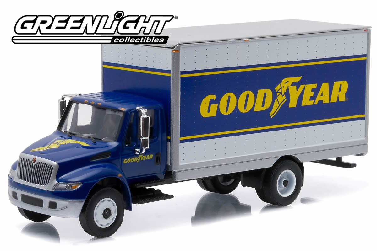 2013 International Durastar 4400 Goodyear Delivery Truck