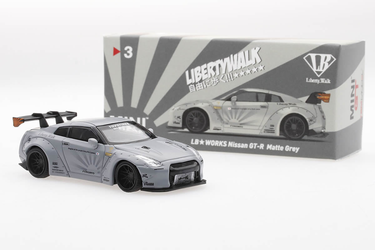 #3 - Liberty Walk Nissan GT-R R35 (LHD / UK Release)