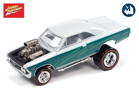 1966 Chevrolet Chevelle / Zingers (Pearl White & Metallic Green)