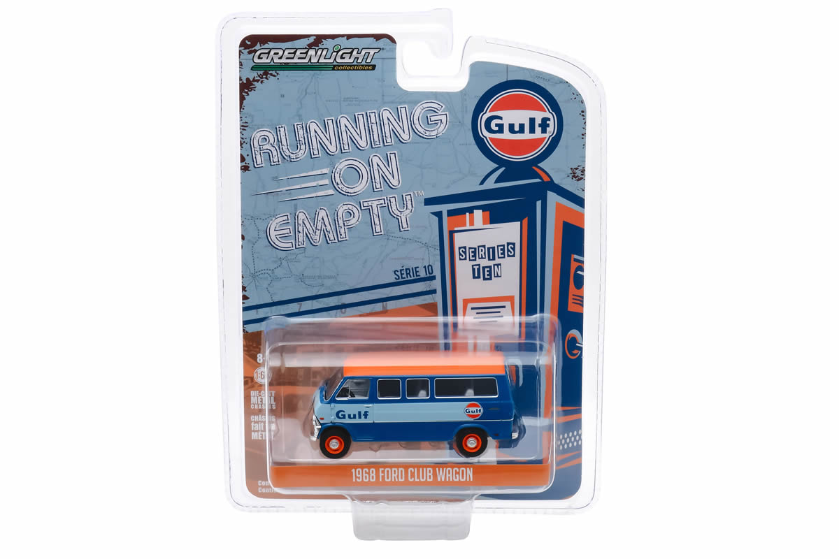 1968 Ford Club Wagon / Gulf Oil