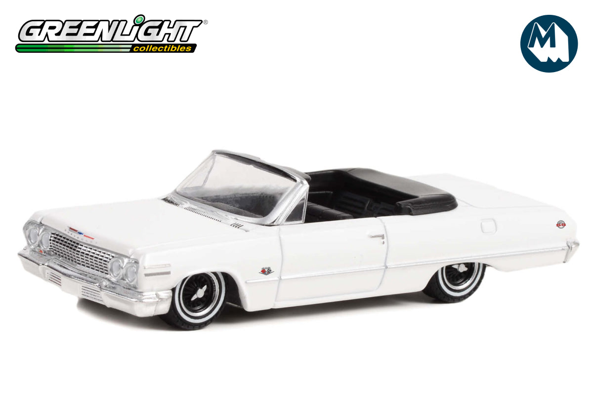 1963 Chevrolet Impala SS Convertible (White)