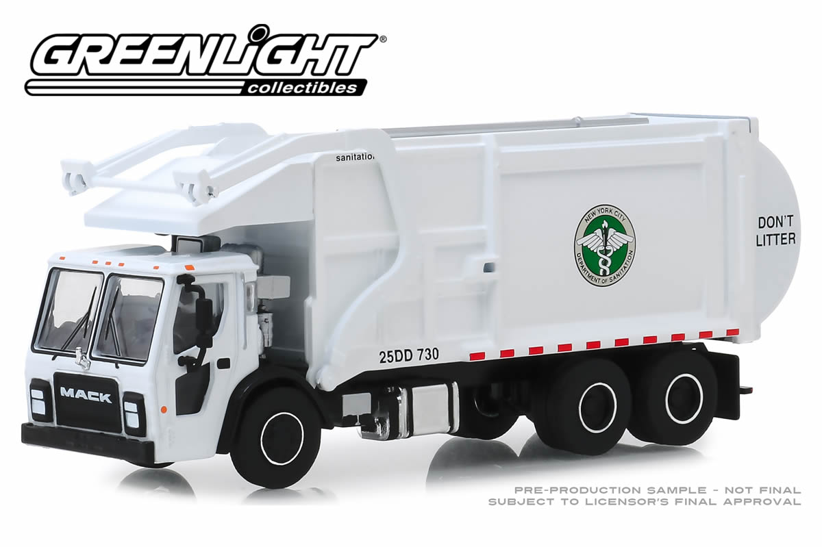 2019 Mack LR Refuse Truck - New York City Department Of Sanitation (DSNY)