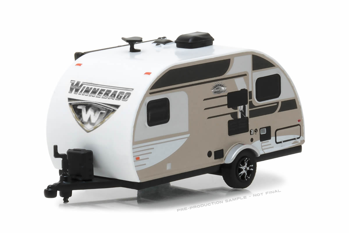 2016 Winnebago Winnie Drop - Champagne