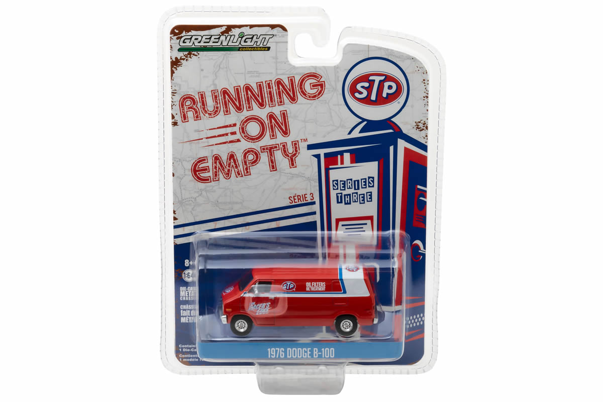 1976 Dodge B-100 Van - STP