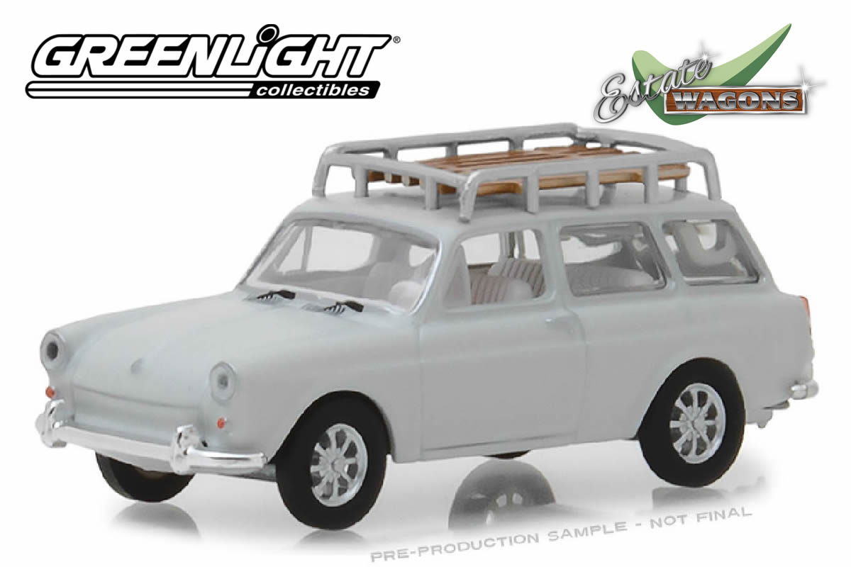 1968 Volkswagen Type 3 Squareback (Lotus White with Roof Rack)