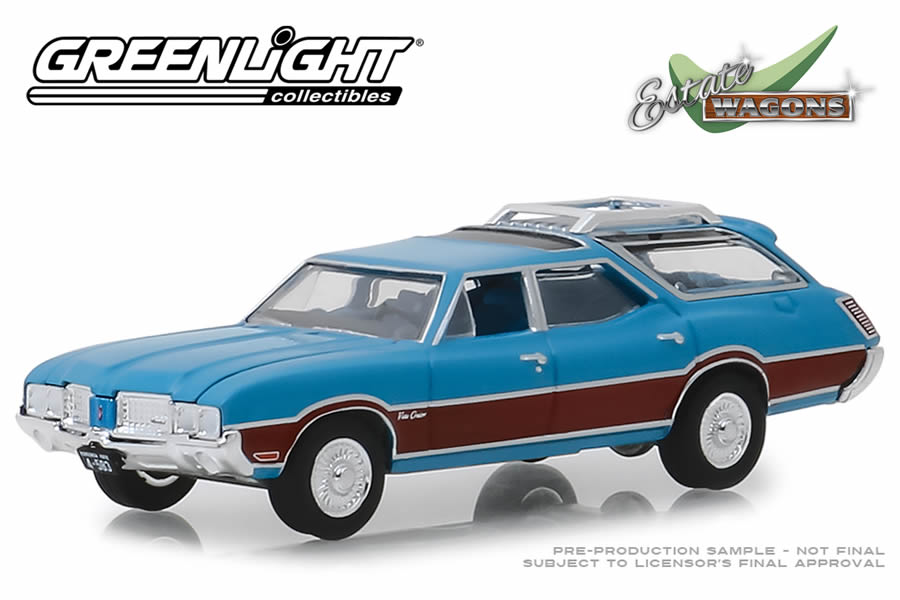 1972 Oldsmobile Vista Cruiser (Viking Blue and Wood Grain)