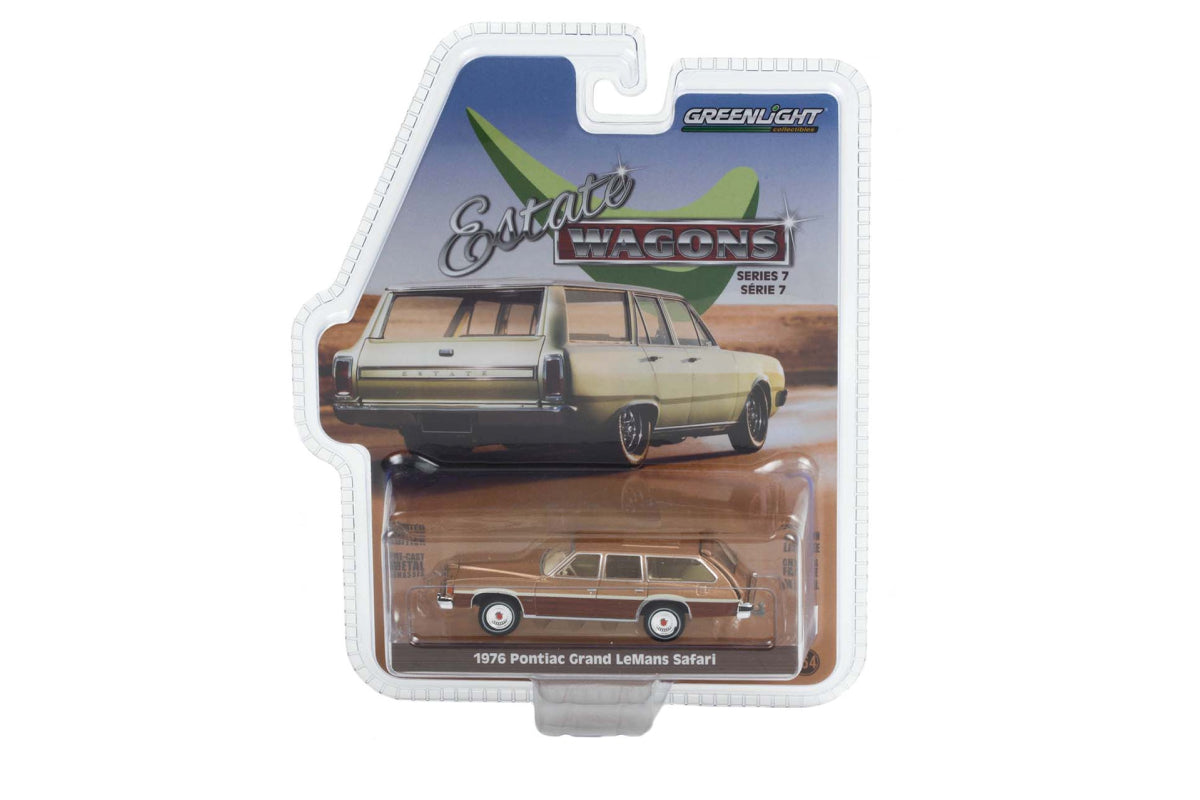 1976 Pontiac Grand LeMans Safari (Sandstone and Woodgrain)