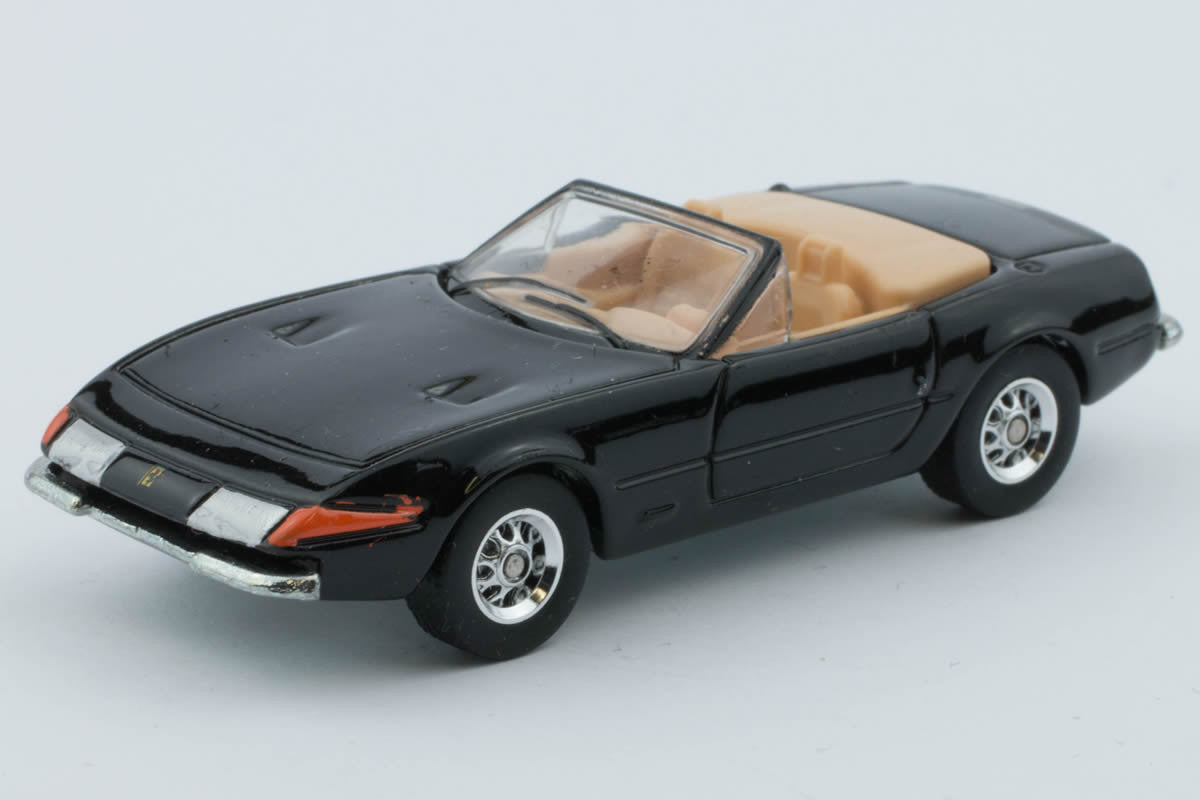 Hot Wheels Retro Entertainment 2013 Mix 5 / Miami Vice - Ferrari 365 GTS4 “Daytona Spyder”