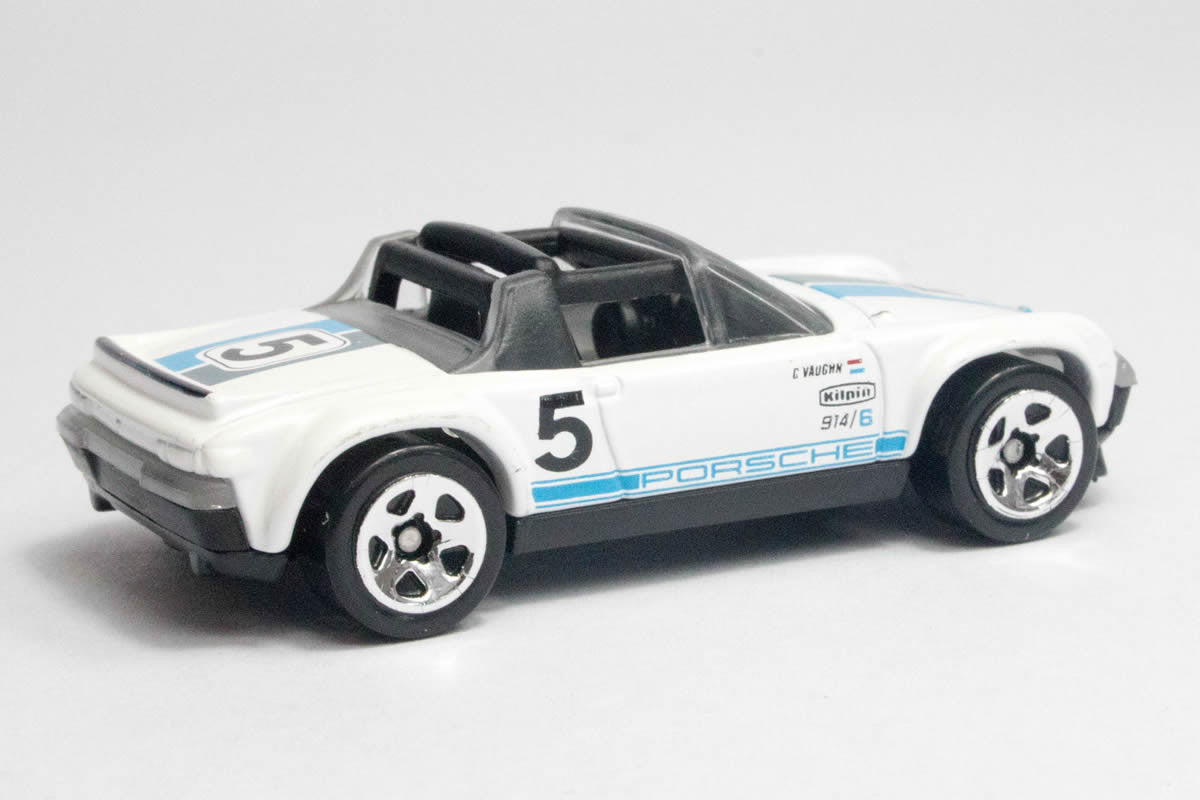 Hot Wheels Porsche Series (2015) #1 - Porsche 914-6