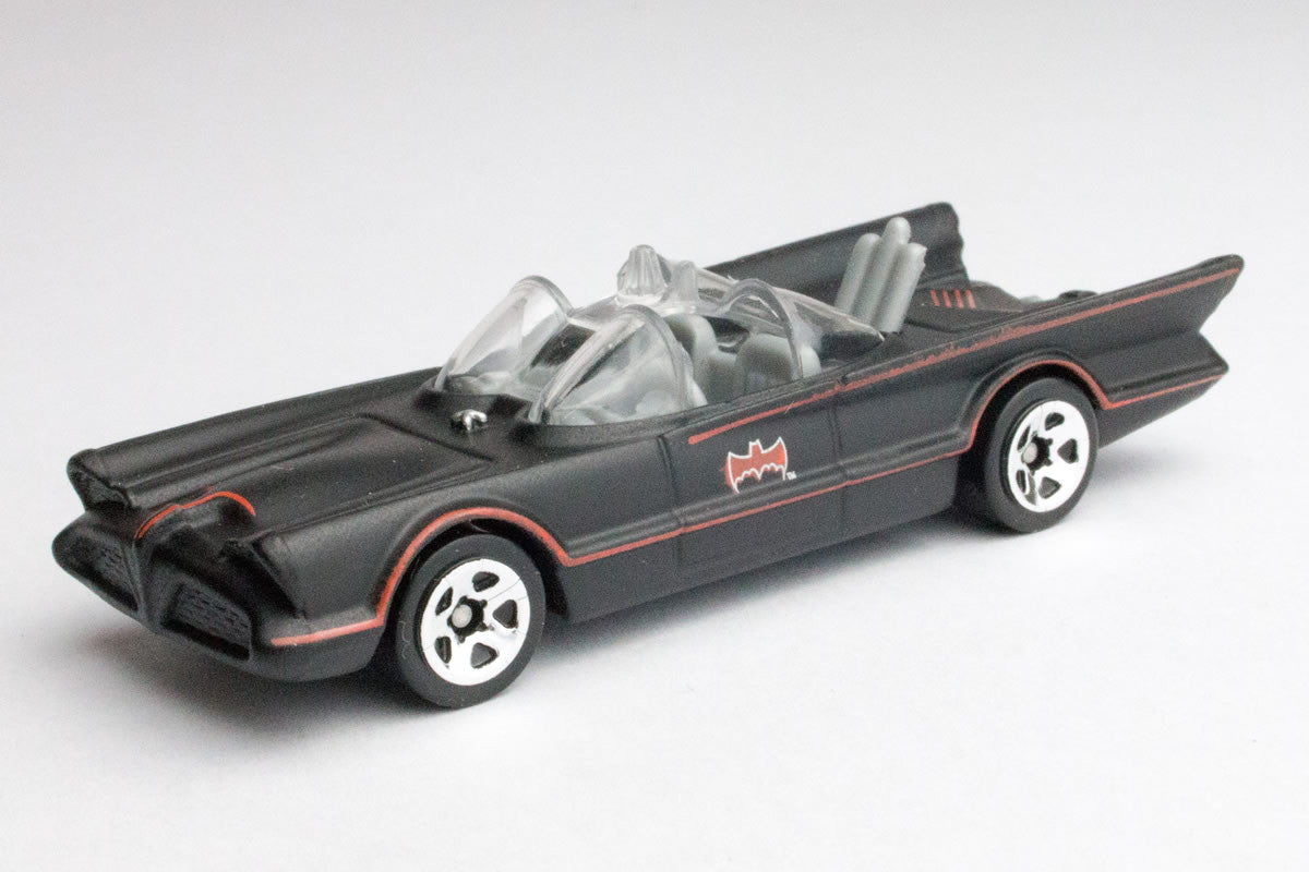 HOT WHEELS PREMIUM Retro Entertainment Batman Classic TV Series HOT WHEELS PREMIUM Retro Entertainment Batman Classic TV Series