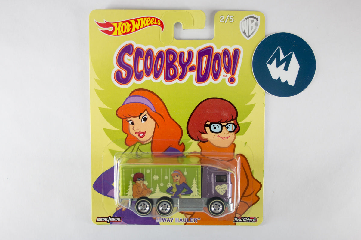 Hot Wheels Pop Culture 2017 Mix 6 Scooby Doo / Hiway Hauler - Velma & Daphne