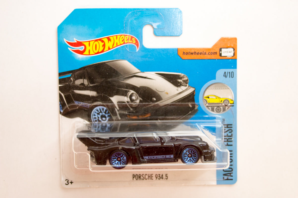 320/365 - Porsche 934.5