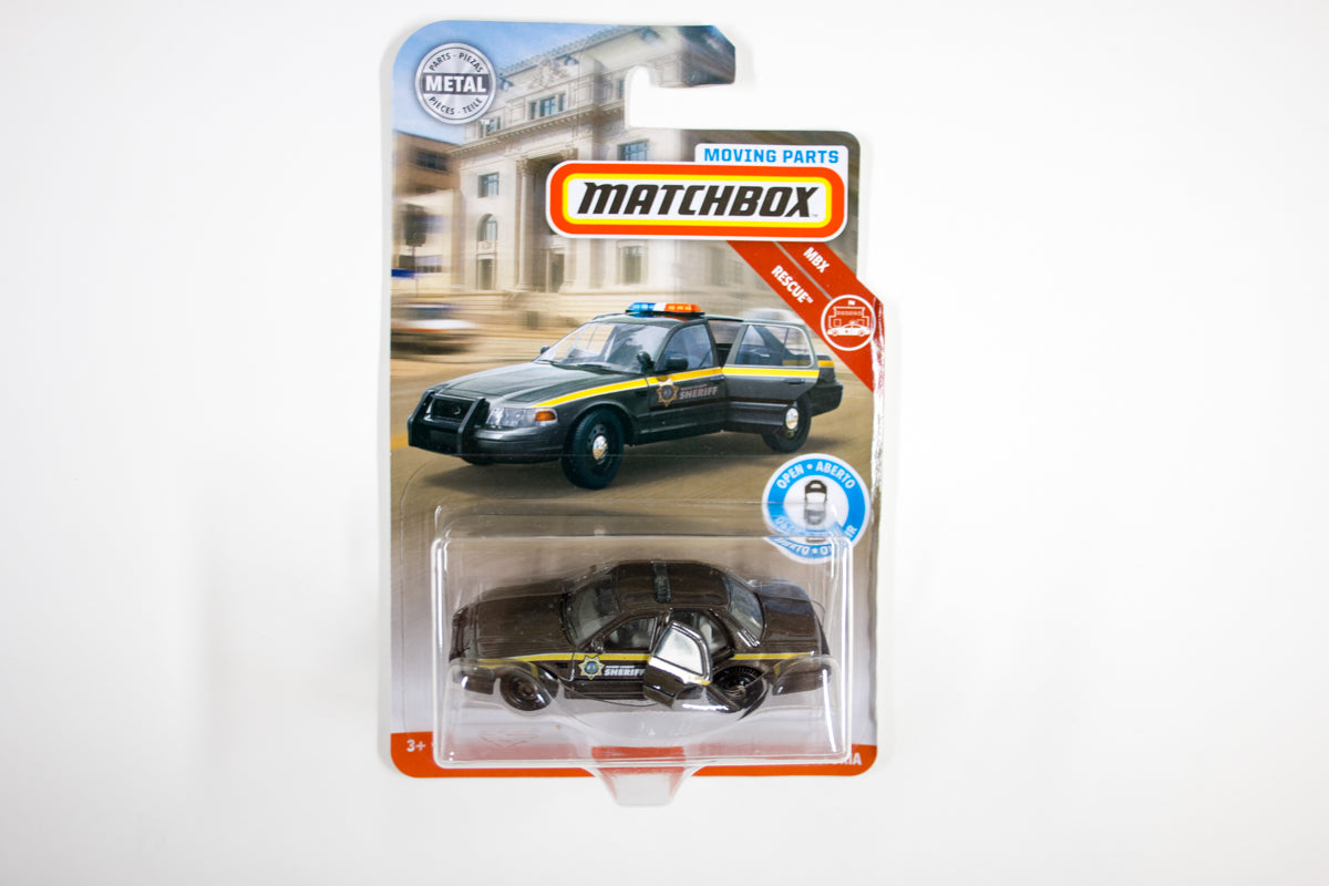 2019 #06 - ’06 Ford Crown Victoria