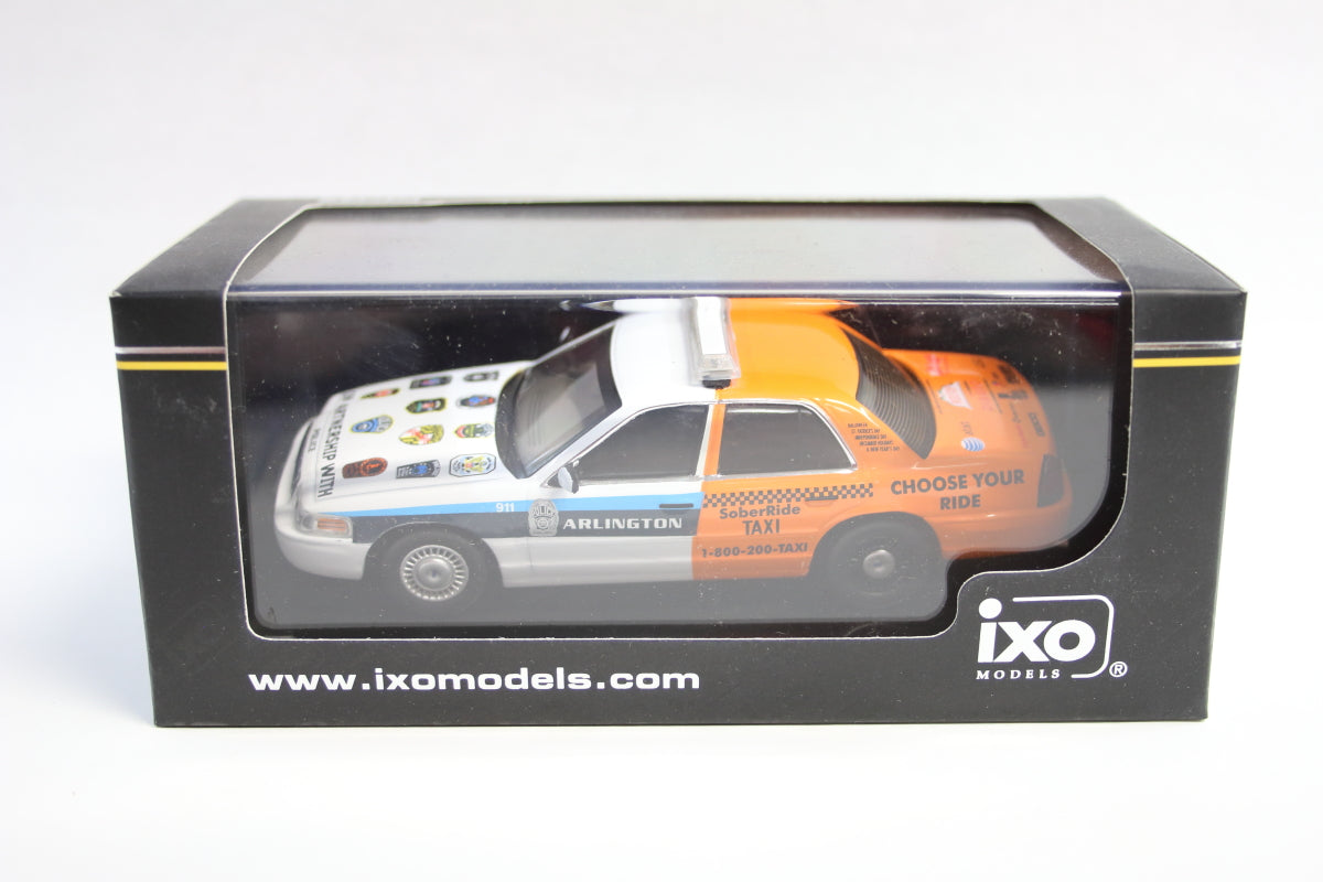 1:43 - Ford Crown Victoria Police Interceptor (Arlington Police "Sober ride" 2012)