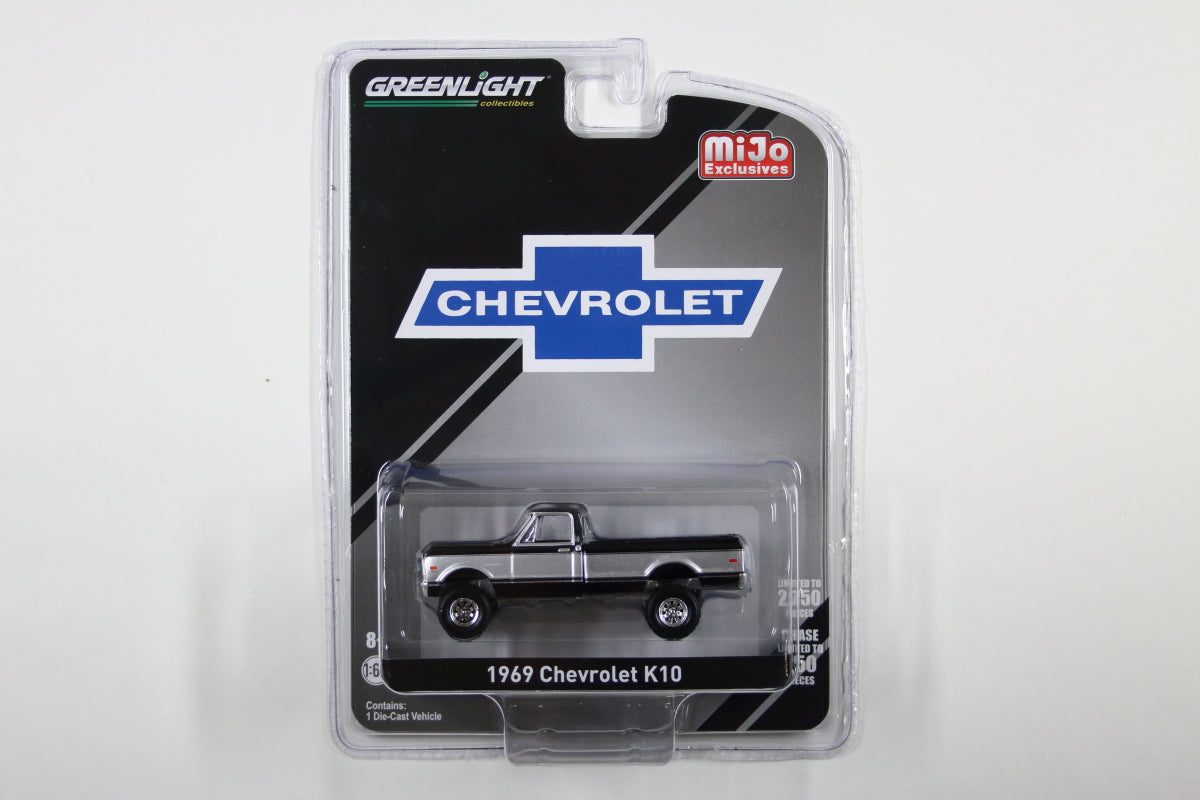 1969 Chevrolet K10 (Black & Silver)