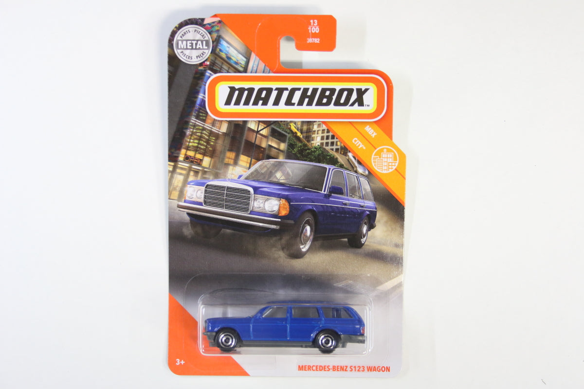 2020 013/100 - Mercedes-Benz S123 Wagon