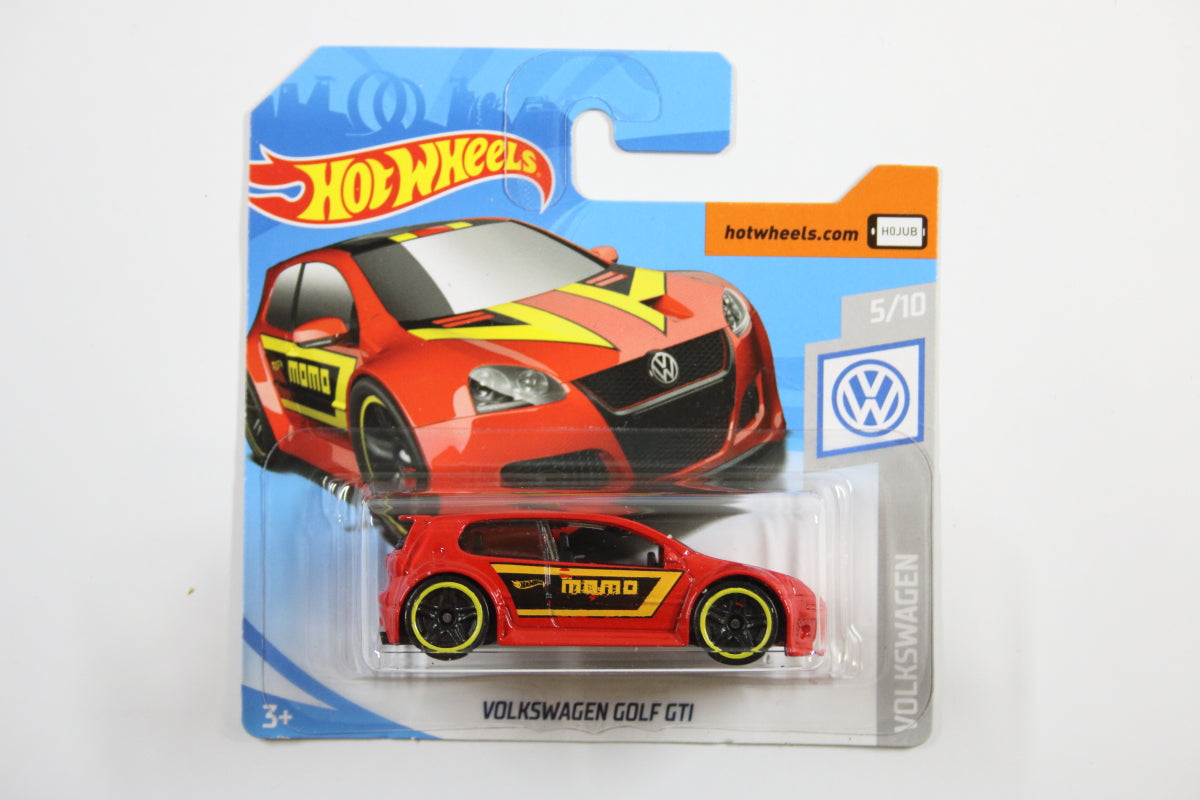 019/250 - Volkswagen Golf GTI (MOMO)