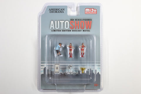 1:64 American Diorama Auto Show Set (AD-38411)