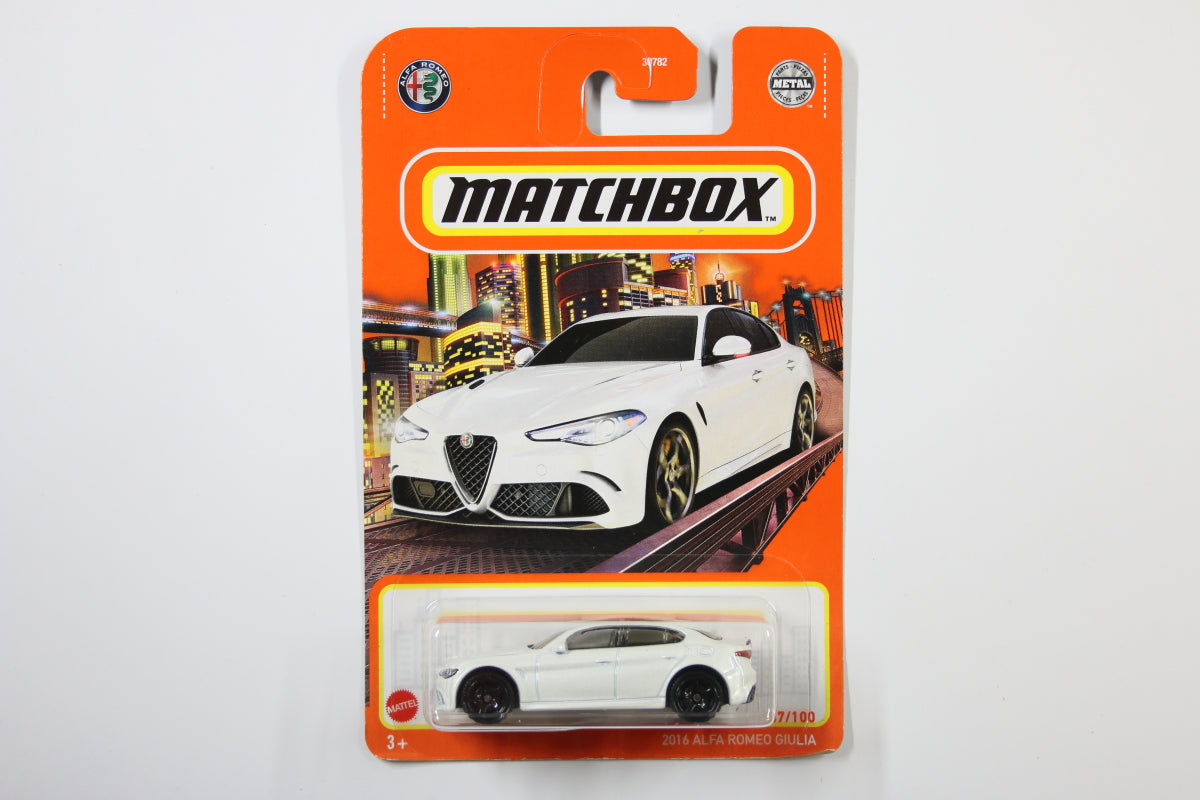 2021 047/100 - 2016 Alfa Romeo Giulia