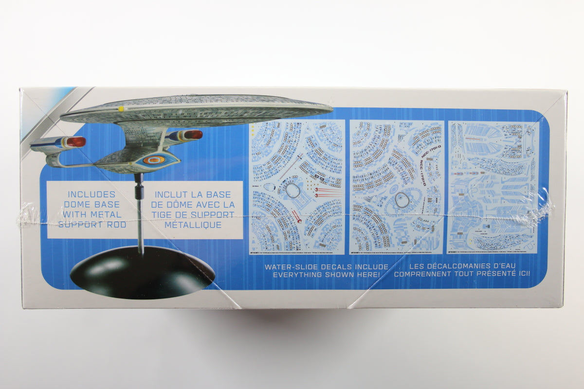 1:2500 - Star Trek The Next Generation U.S.S Enterprise NCC-1701-D