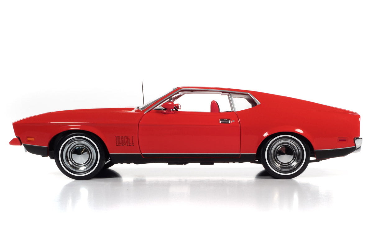 1:18 - 1971 Ford Mustang Mach 1 / James Bond 007 - Diamonds Are Forever
